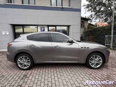 Maserati Levante Levante MHEV 330 CV AWD GT (4)
