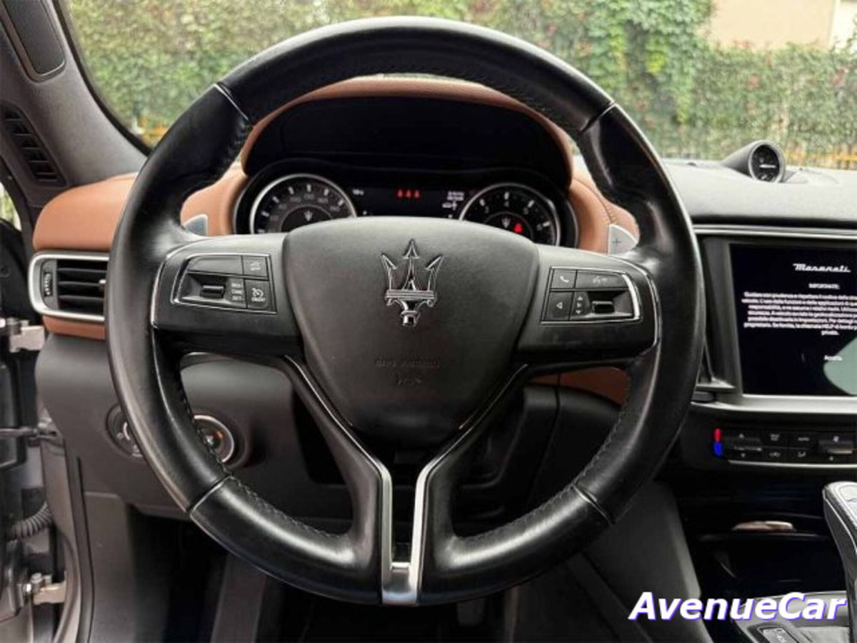Maserati Levante Levante MHEV 330 CV AWD GT (9)