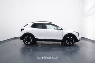 Kia Stonic 1.0 t-gdi mhev Style (7)