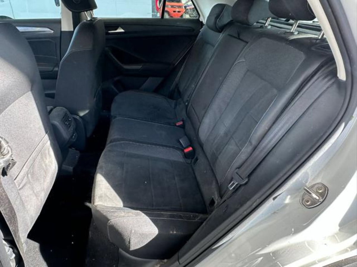 Volkswagen T-Roc 1.0 TSI Style (15)