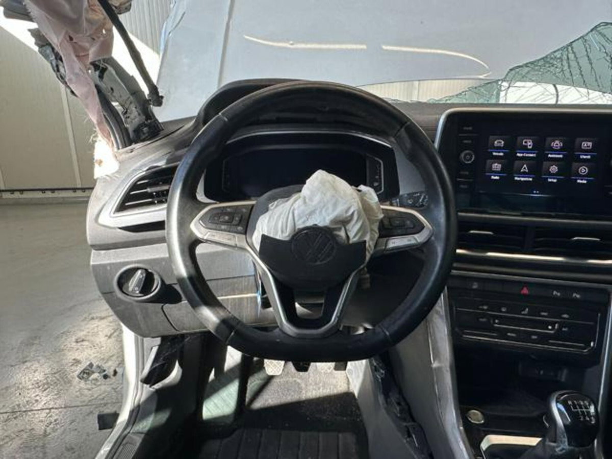 Volkswagen T-Roc 1.0 TSI Style (18)