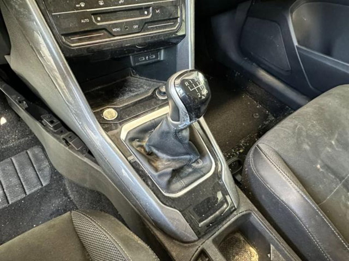 Volkswagen T-Roc 1.0 TSI Style (20)