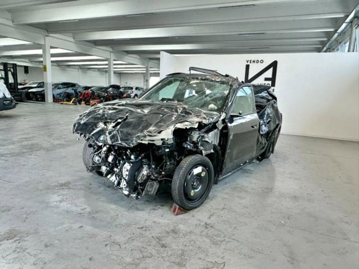 BMW X1 xDrive 23i Msport (3)
