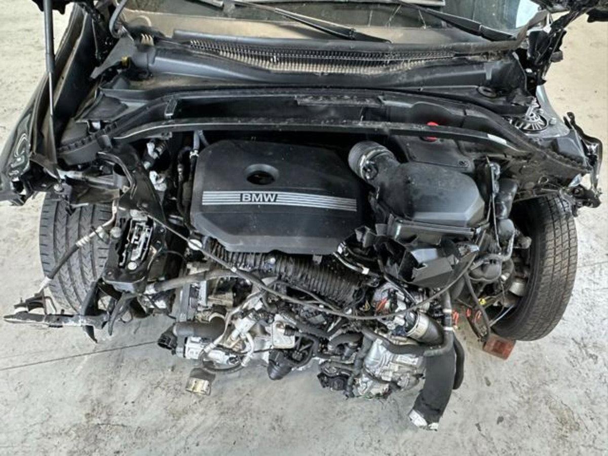 BMW X1 xDrive 23i Msport (9)