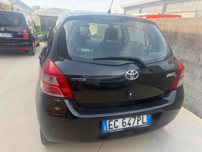 Toyota Yaris 1.0 5 porte Now GPL (3)