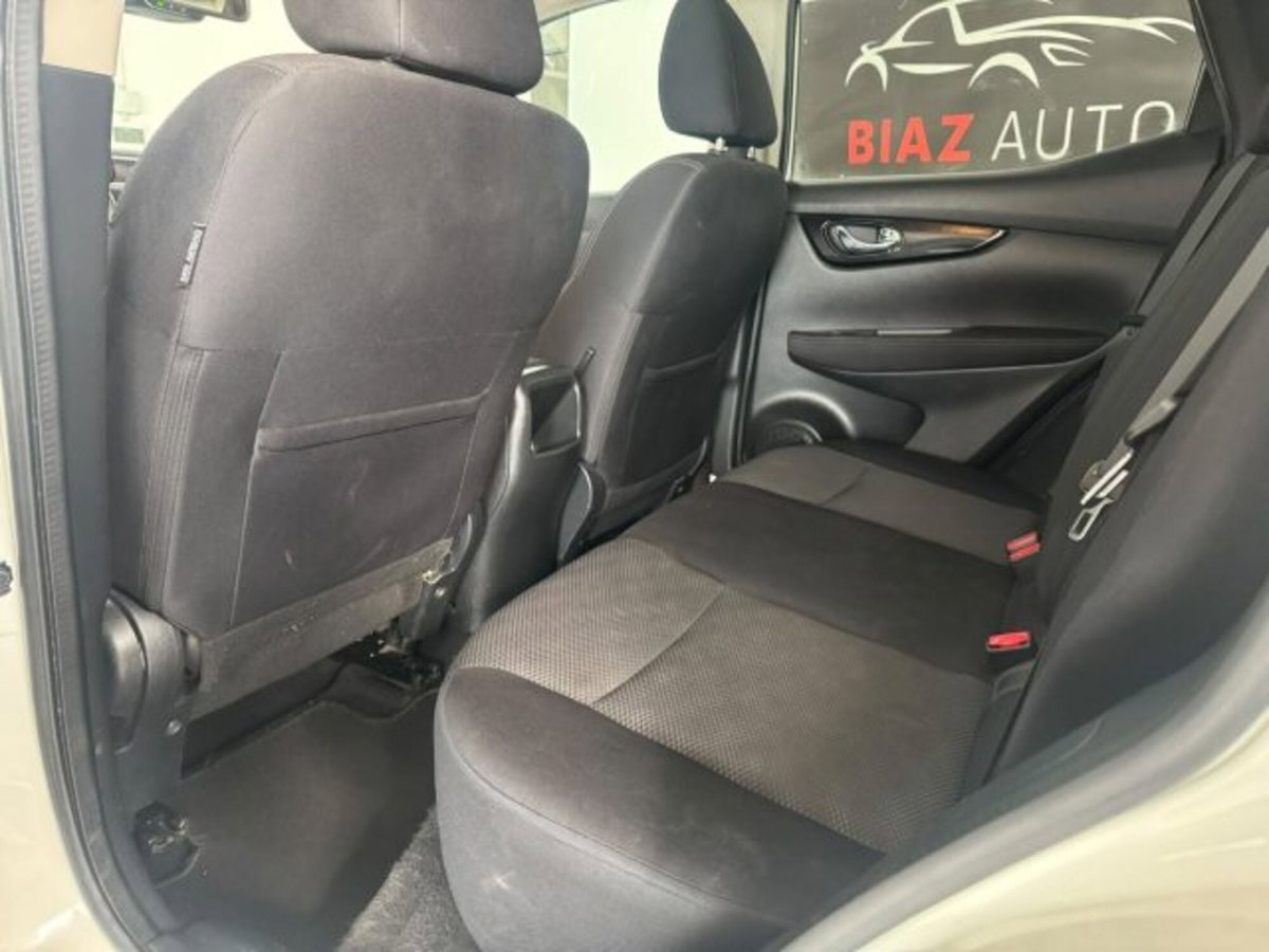 Nissan Qashqai 1.6 dCi 2WD Tekna (13)