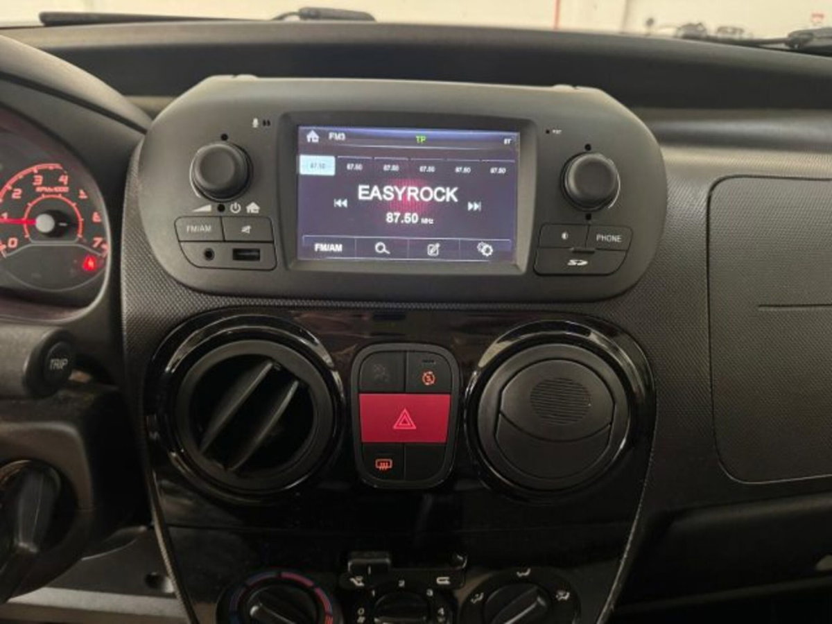 Fiat Qubo 1.3 MJT 80 CV Lounge (15)