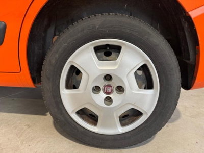 Fiat Qubo 1.3 MJT 80 CV Lounge (18)