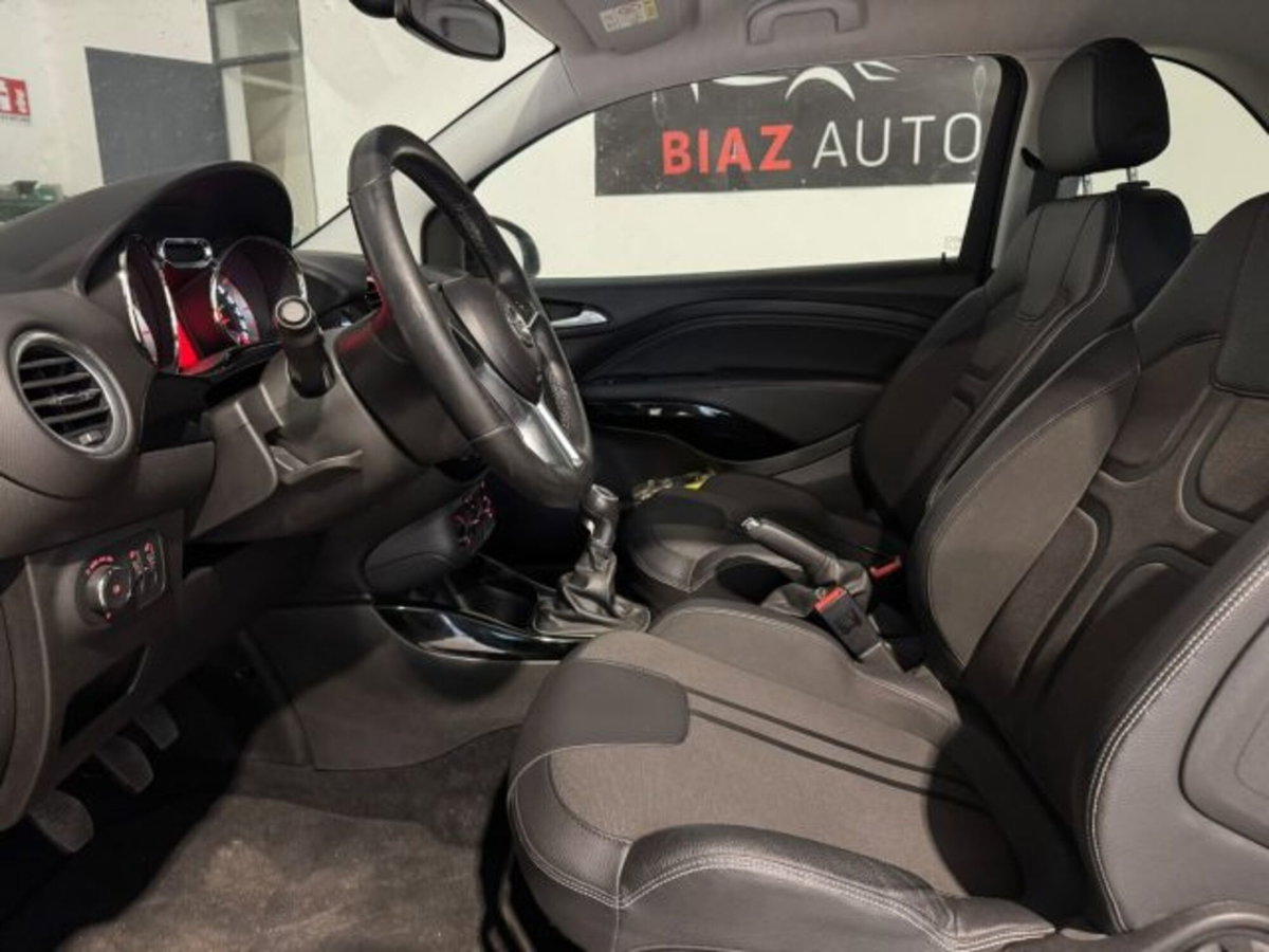 Opel Adam 1.2 70 CV Glam (11)