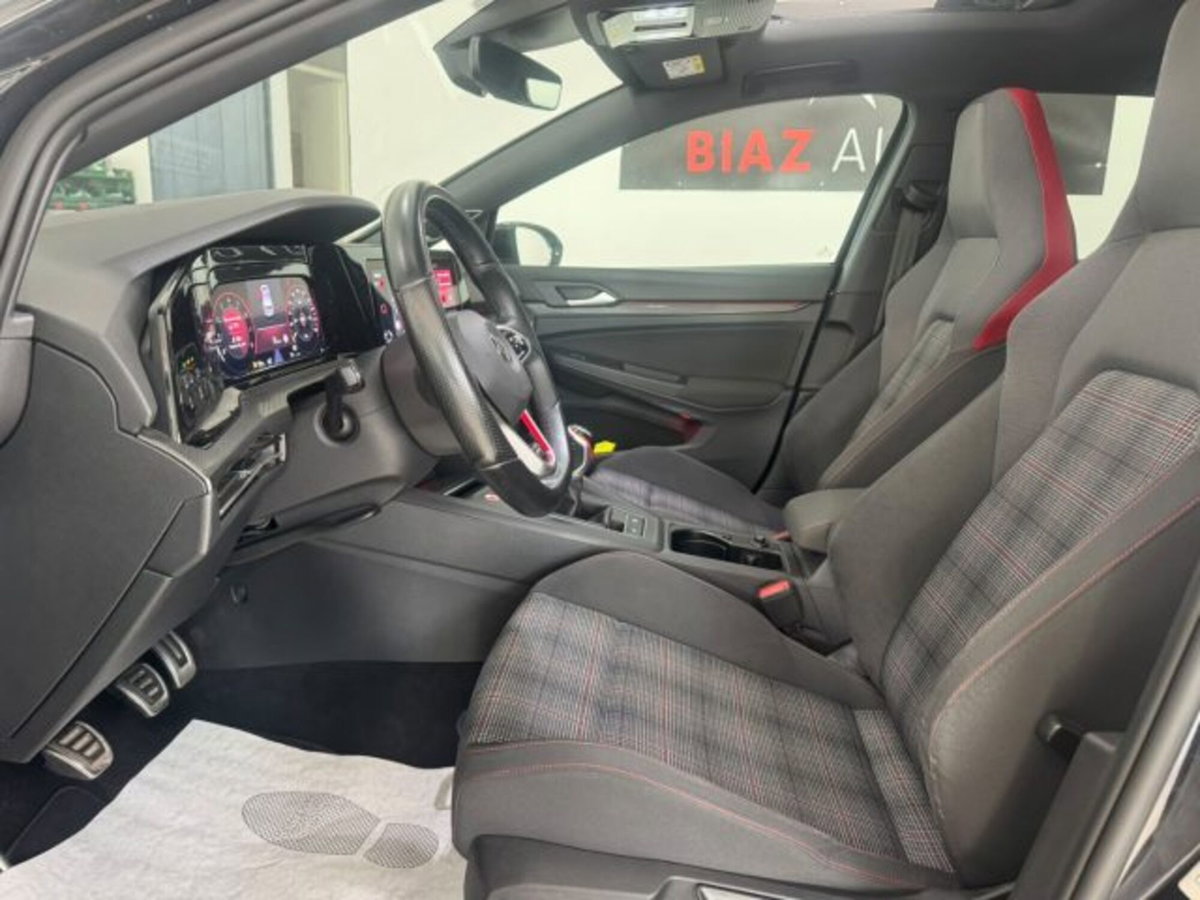 Volkswagen Golf 2.0 tsi GTI MT Ultimate 245cv (11)