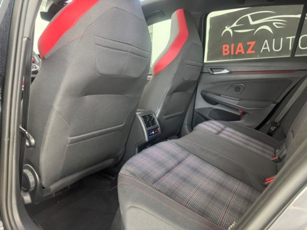 Volkswagen Golf 2.0 tsi GTI MT Ultimate 245cv (13)