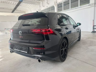 Volkswagen Golf 2.0 tsi GTI MT Ultimate 245cv (4)