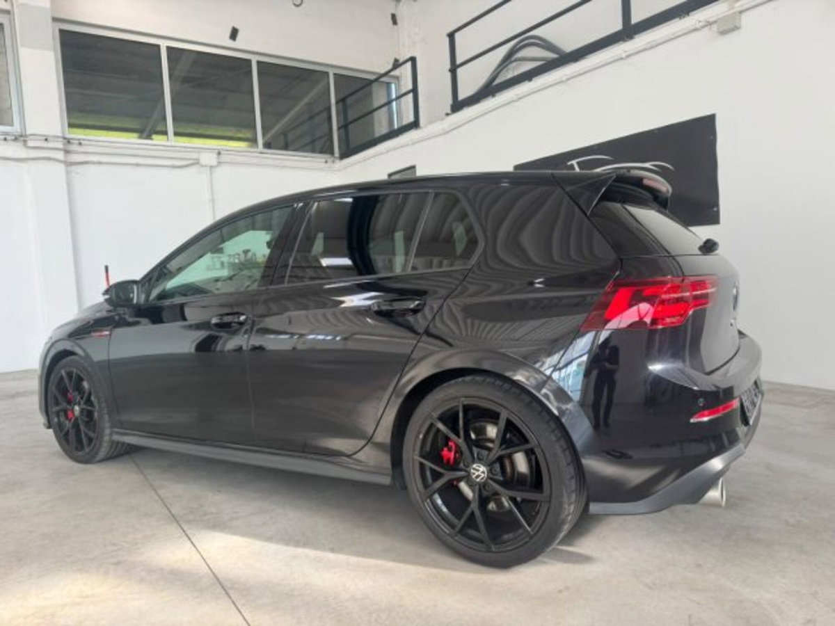 Volkswagen Golf 2.0 tsi GTI MT Ultimate 245cv (6)