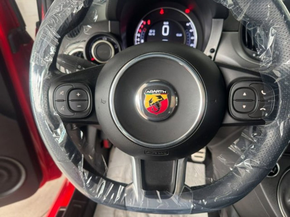 Abarth 595 595 1.4 Turbo T-Jet 165 CV Turismo (15)