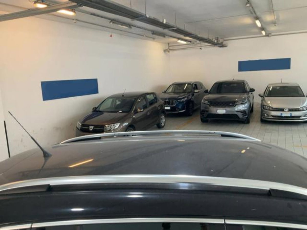 Volkswagen Tiguan 2.0 TDI DPF 4MOTION DSG Sport & Style (11)