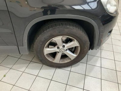 Volkswagen Tiguan 2.0 TDI DPF 4MOTION DSG Sport & Style (9)