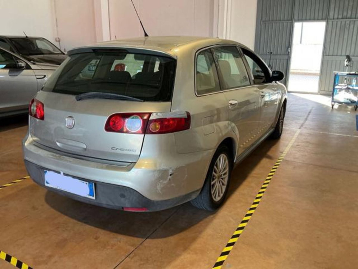 Fiat Croma 1.9 Multijet Dynamic (8)