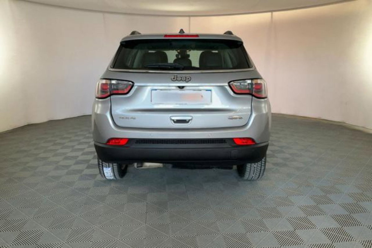 Jeep Compass 2.0 Multijet II 4WD Longitude (8)