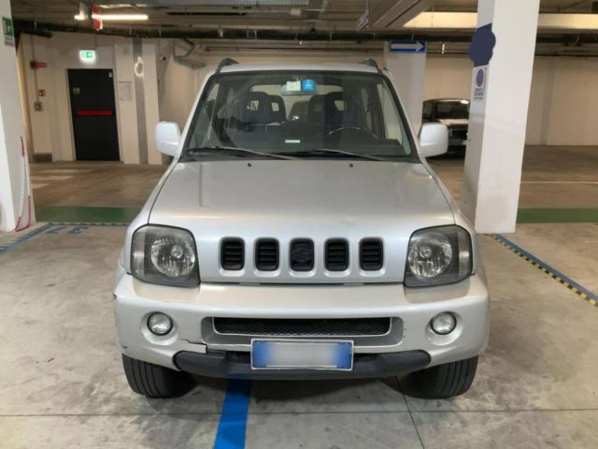 Suzuki Jimny 1.3i 16V cat 4WD JLX (6)