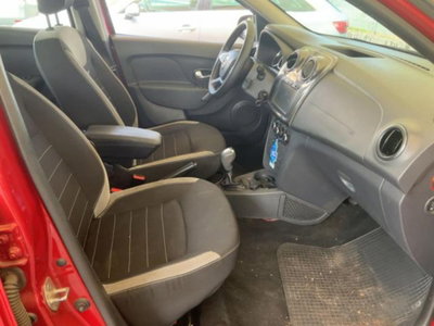 Dacia Sandero Stepway 1.5 dCi 8V 90CV (13)