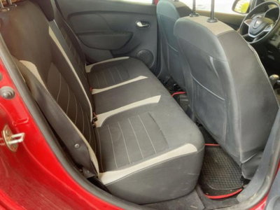Dacia Sandero Stepway 1.5 dCi 8V 90CV (17)