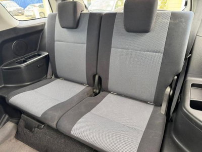 Suzuki Grand Vitara 1.9 DDiS 3 porte (13)