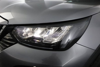 Peugeot 2008 PureTech 100 S&S Allure (8)