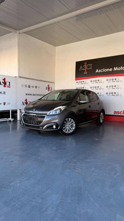 Peugeot 208 VTi 82 CV 5 porte Allure (2)