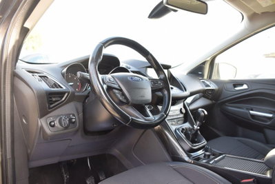 Ford Kuga 1.5 TDCI 120 CV S&S 2WD Titanium (5)