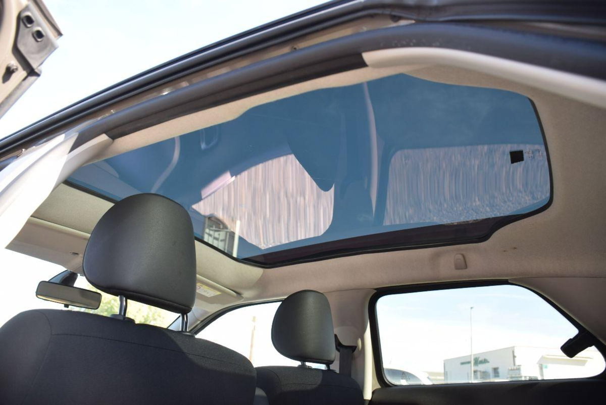 Citroen C4 Cactus BlueHDi 100 Shine (6)