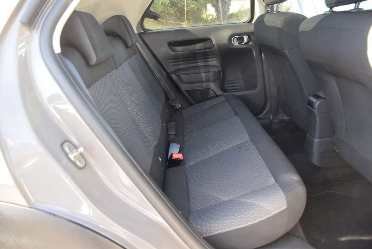 Citroen C4 Cactus BlueHDi 100 Shine (9)