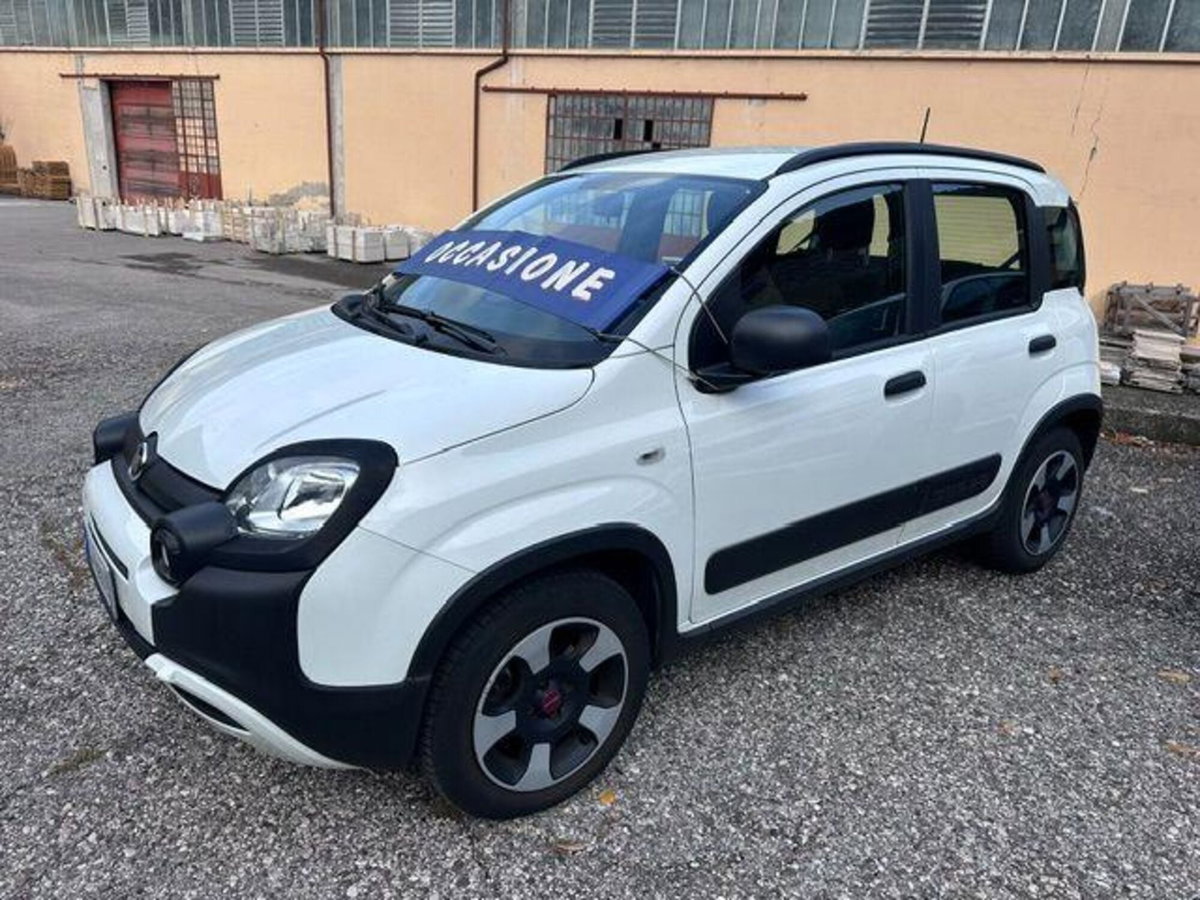 Fiat Panda 1.0 FireFly S&S Hybrid City Cross