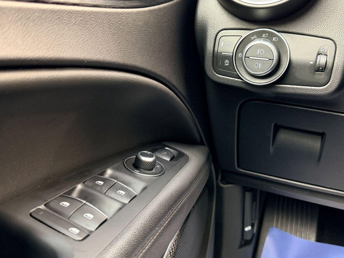Alfa Romeo Stelvio 2.2 t Intensa Q4 210cv auto (13)