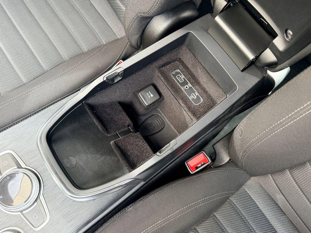 Alfa Romeo Stelvio 2.2 t Intensa Q4 210cv auto (14)