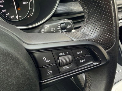 Alfa Romeo Stelvio 2.2 t Intensa Q4 210cv auto (19)