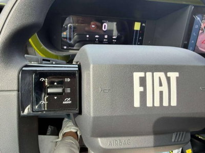 Fiat Grande Panda 1.2 Business 100cv (10)