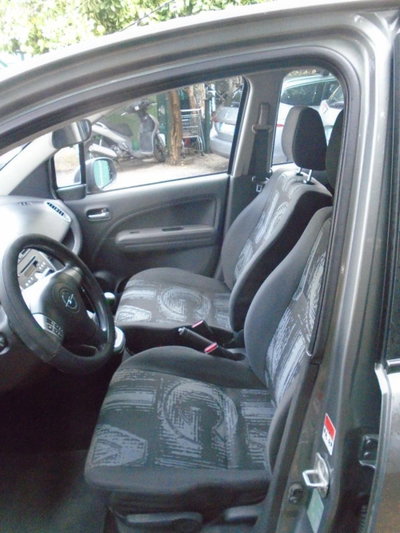 Opel Agila 1.2 16V 94CV Enjoy (9)