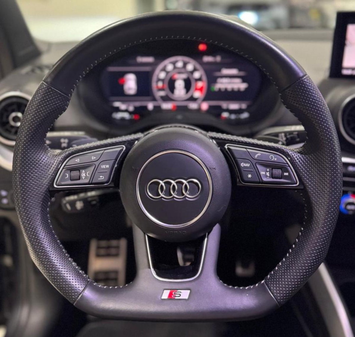 Audi SQ2 2.0 tfsi quattro s-tronic (14)