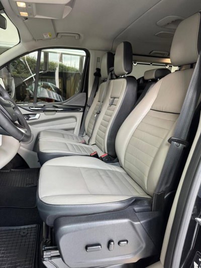 Ford Tourneo Custom 320 2.0 EcoBlue 185CV aut. PL c/sollev. Tit. (10)