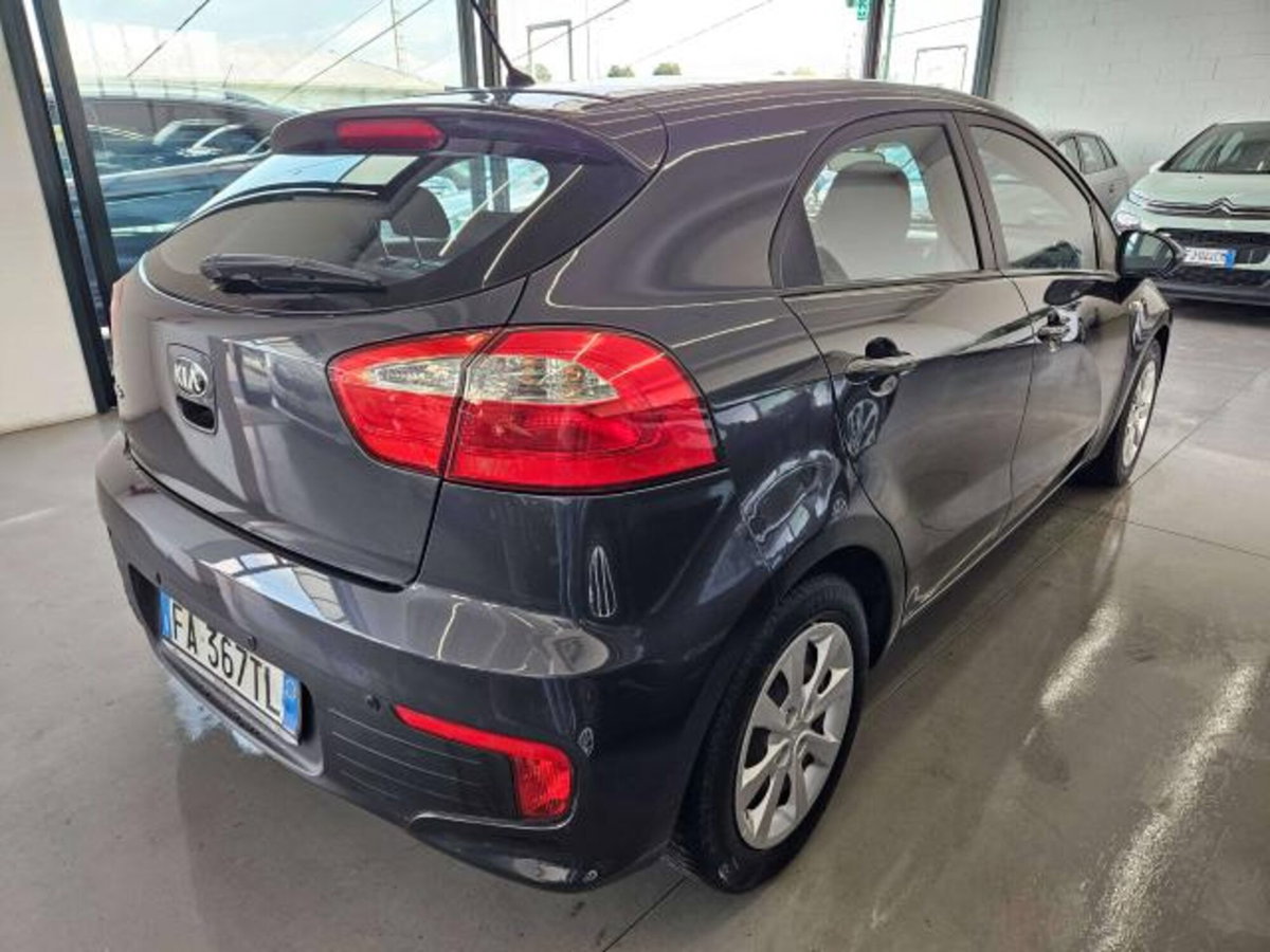 Kia Rio 1.2 CVVT 5p. ECO GPL Cool (6)