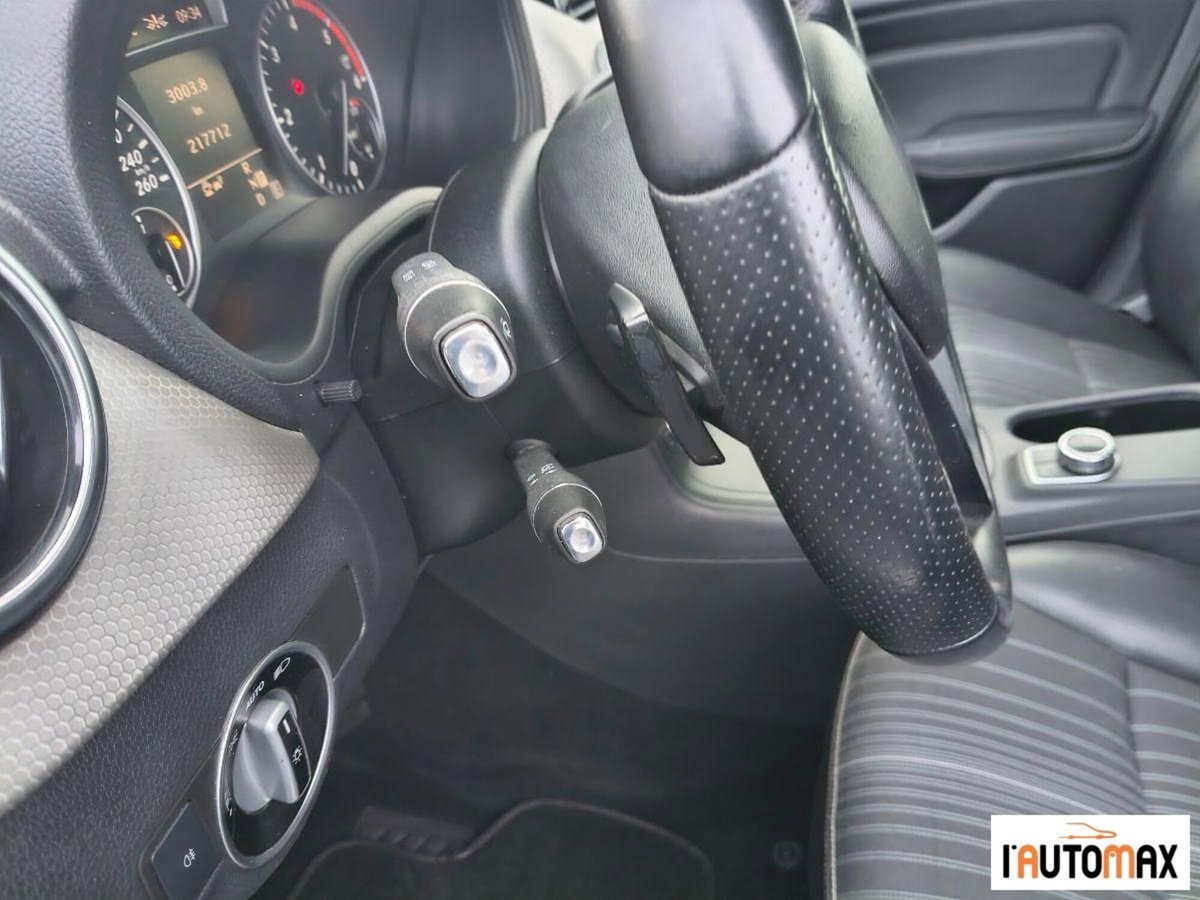 Mercedes-Benz Classe B 200 CDI Executive (14)