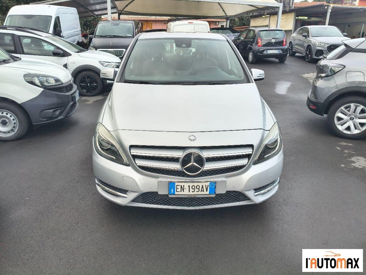 Mercedes-Benz Classe B 200 CDI Executive (2)