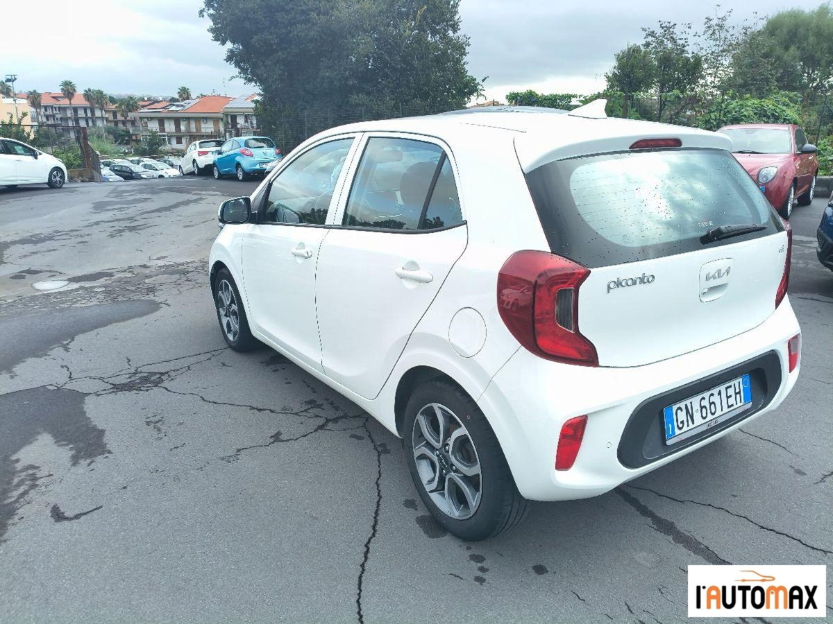 Kia Picanto 1.0 12V 5 porte AMT Style (5)