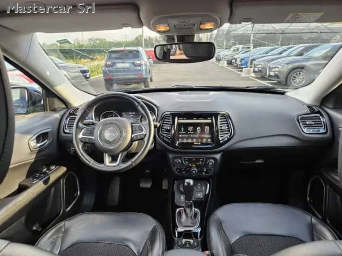 Jeep Compass 2.0 Multijet II 4WD Limited (10)
