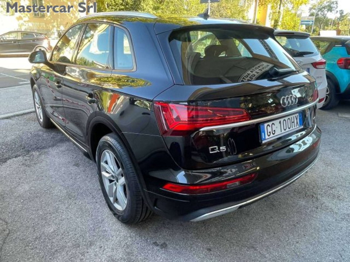 Audi Q5 40 2.0 tdi mhev 12V Business Advanced quattro s-tronic (3)