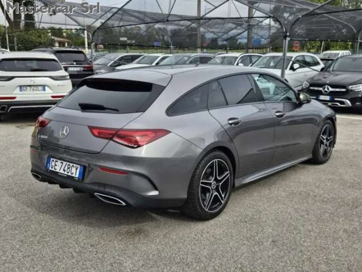 Mercedes-Benz CLA Shooting Brake 180 Shooting Brake Premium (6)