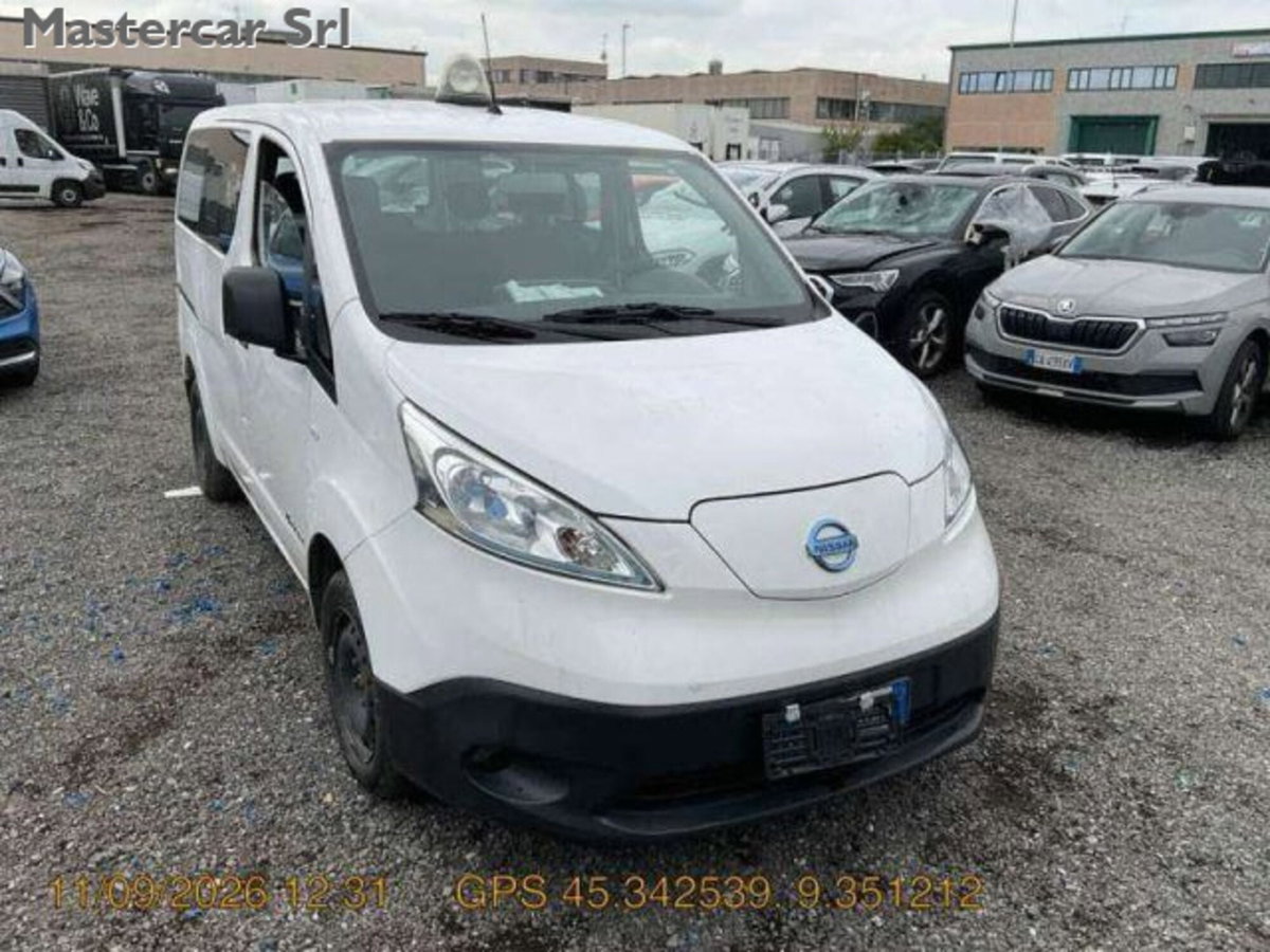 Nissan e-NV200 EV Bus Business 5 porte (3)