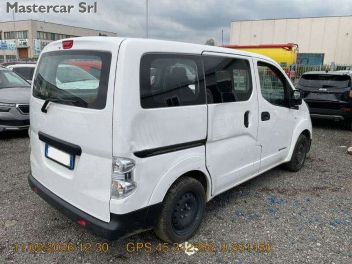 Nissan e-NV200 EV Bus Business 5 porte (6)