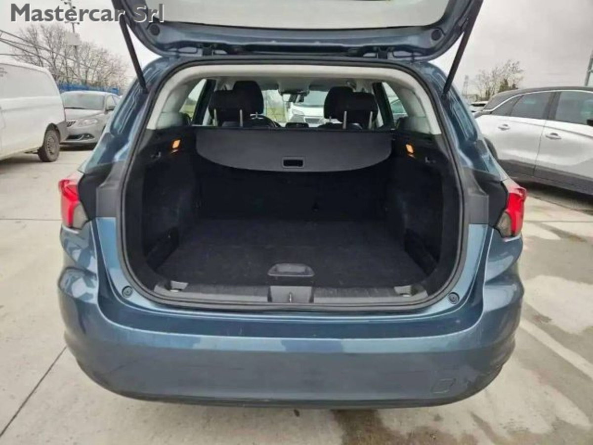 Fiat Tipo Station Wagon Tipo SW 1.0 t3 Cross 100cv (15)