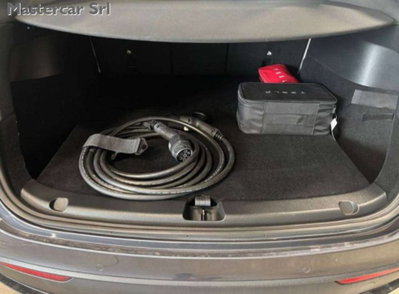 Tesla Model Y Long Range Dual Motor awd (6)